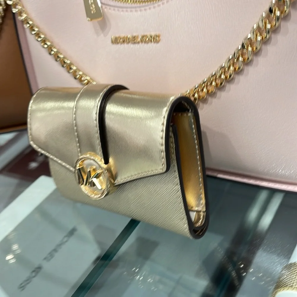 MICHAEL KORS CARMEN MEDIUM LOGO AND FAUX LEATHER WALLET PALE GOLD  NWT